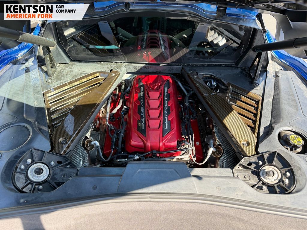 Used 2020 Chevrolet Corvette Stingray Premium Cpe w/ 3LT Preferred Equipment Group RWD image 34