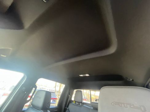 Used 2024 GMC Sierra 2500 AT4 w/ Max Trailering Package AWD/4WD image 11