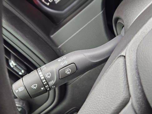 Used 2024 Chevrolet Silverado 2500 Custom w/ Custom Value Package image 29