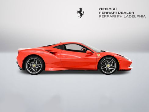 Certified 2020 Ferrari F8 Tributo image 8