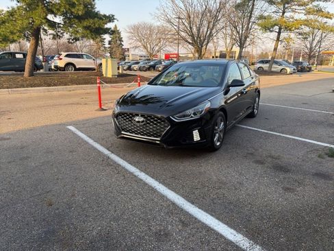 Used 2019 Hyundai Sonata SEL image 2