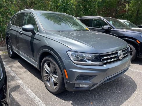 Used 2020 Volkswagen Tiguan SEL w/ 3rd Row Seat Package AWD/4WD image 1