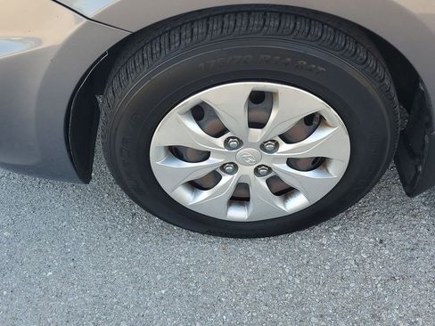 Used 2016 Hyundai Accent SE w/ Option Group 02 image 17