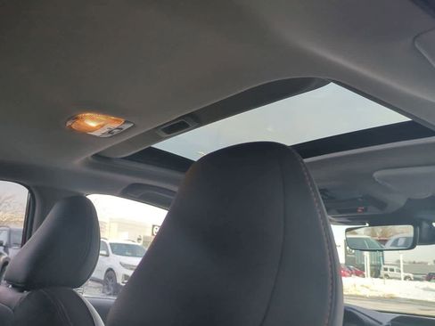 Certified 2025 Subaru Crosstrek 2.5i Limited image 21