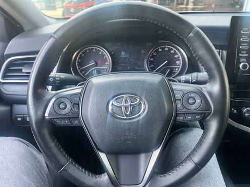 Used 2023 Toyota Camry SE w/ Cold Weather Package image 38