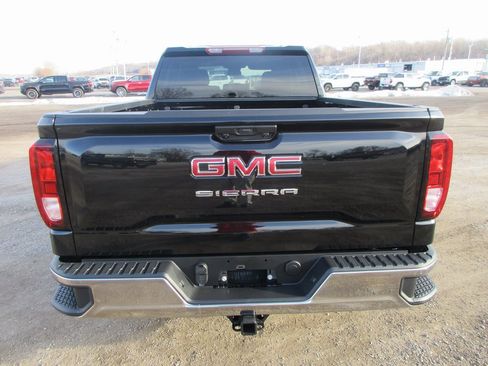 New 2026 GMC Sierra 1500 Pro image 5