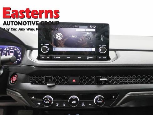 Used 2025 Honda Accord SE image 12