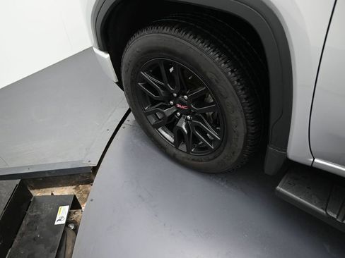 Used 2021 GMC Sierra 1500 Elevation image 8