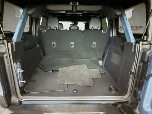 Used 2024 Ford Bronco Wildtrak image 25