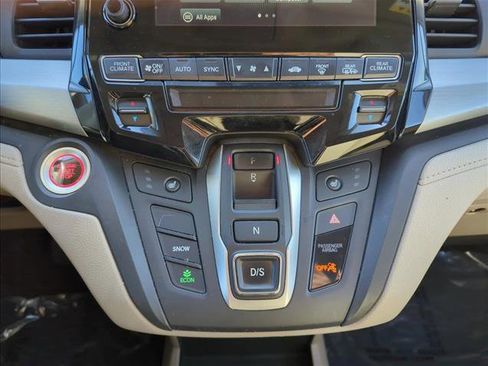 Used 2018 Honda Odyssey EX-L image 12