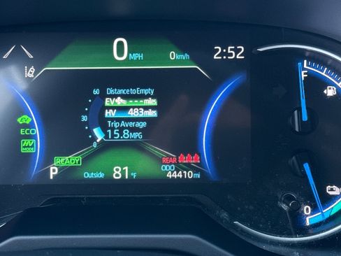 Used 2022 Toyota RAV4 XSE w/ Weather Package image 27