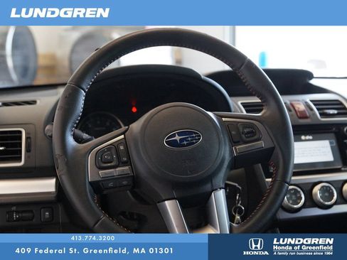 Used 2016 Subaru Crosstrek 2.0i Premium AWD/4WD image 17