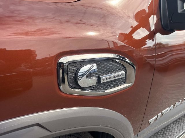 Used 2017 Nissan Titan Platinum Reserve AWD/4WD image 13