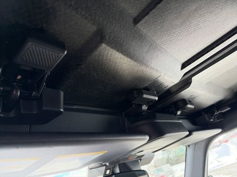 Used 2025 Ford Bronco Big Bend image 25