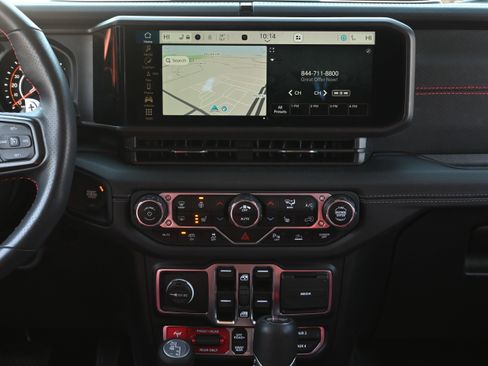 Used 2024 Jeep Wrangler Rubicon 392 image 5