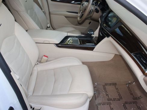 Used 2018 Cadillac CT6 Platinum image 34