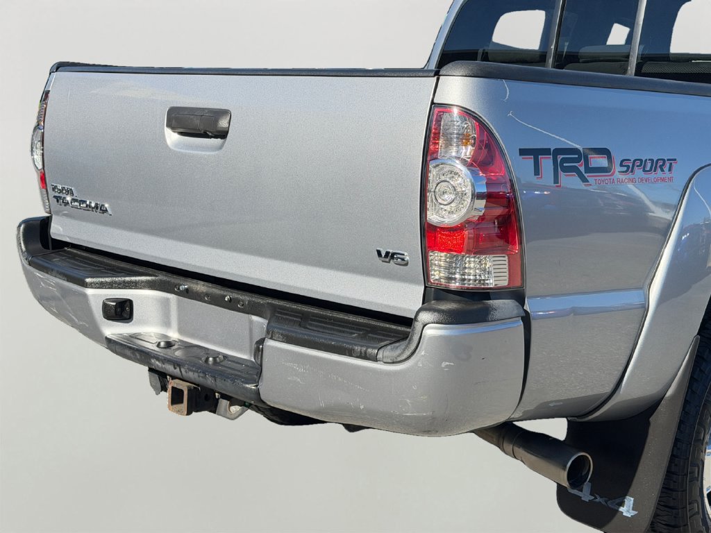 Used 2015 Toyota Tacoma 4x4 Double Cab w/ TRD Sport Package image 10