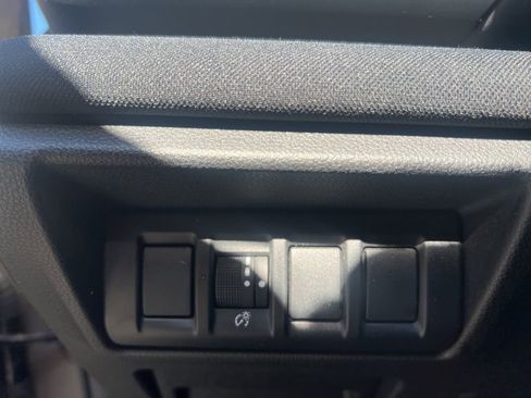 Used 2023 Subaru Outback Premium image 11