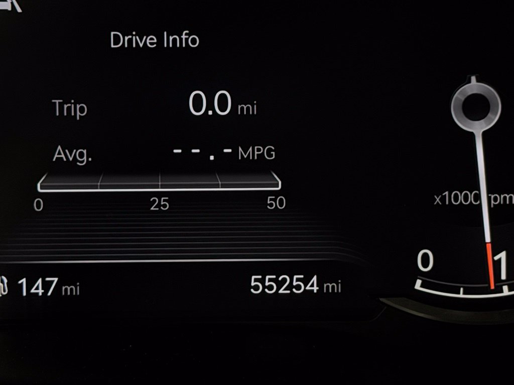 Used 2022 Genesis G70 2.0T RWD image 20