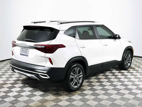 Used 2023 Kia Seltos S image 7