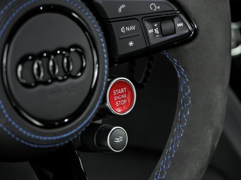 Used 2022 Audi R8 V10 performance image 29