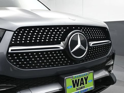 Used 2021 Mercedes-Benz GLE 350 4MATIC w/ AMG Line Exterior image 5