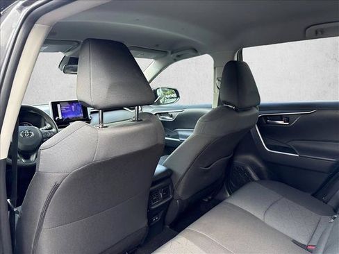 Certified 2024 Toyota RAV4 XLE FWD image 17