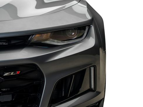 Used 2022 Chevrolet Camaro ZL1 RWD image 4