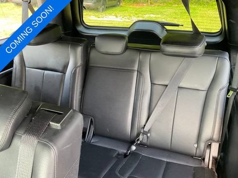 Used 2020 Ford Expedition Max XLT w/ Equipment Group 202A RWD image 5