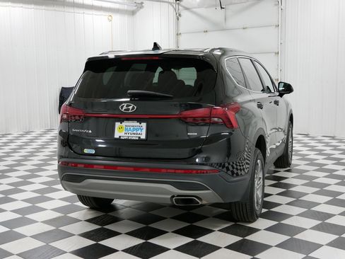 Used 2022 Hyundai Santa Fe SE image 4