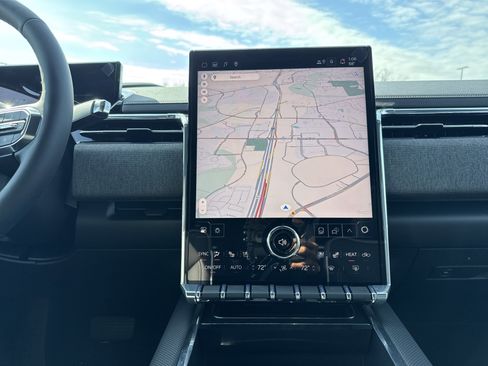 New 2026 GMC Sierra EV Elevation w/ Premium Package image 28