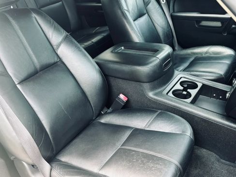 Used 2012 Chevrolet Silverado 1500 LTZ AWD/4WD image 23