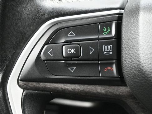 Used 2021 Jeep Grand Cherokee L Limited image 8