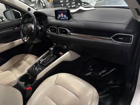 Used 2017 MAZDA CX-5 Grand Touring w/ Premium Package AWD/4WD image 17