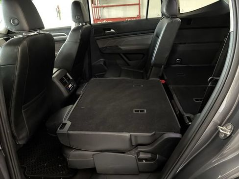 Used 2022 Volkswagen Atlas SE FWD image 13