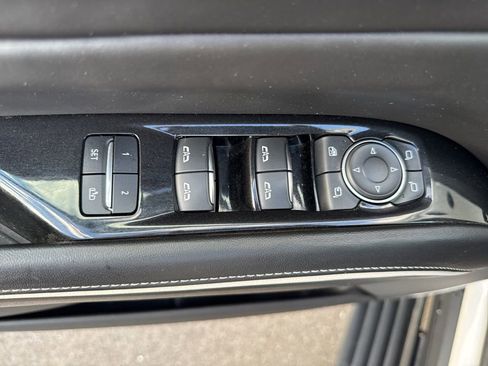 Used 2021 Cadillac Escalade ESV Sport Platinum w/ LPO, ONYX Package image 29