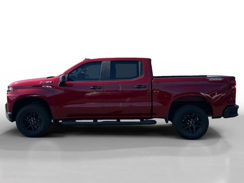 Used 2019 Chevrolet Silverado 1500 LT Trail Boss AWD/4WD image 2
