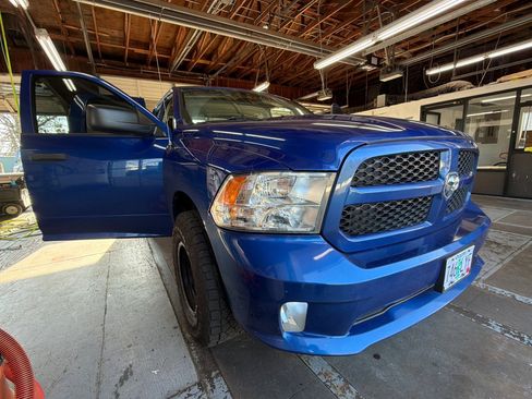 Used 2019 RAM 1500 Express w/ Express Value Package image 2