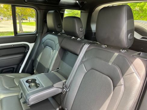 Used 2025 Land Rover Defender 110 S AWD/4WD image 26