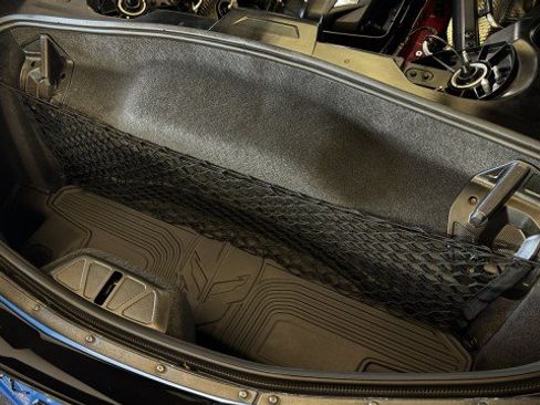 Used 2024 Chevrolet Corvette Stingray Premium Cpe w/ Z51 Performance Package RWD image 33