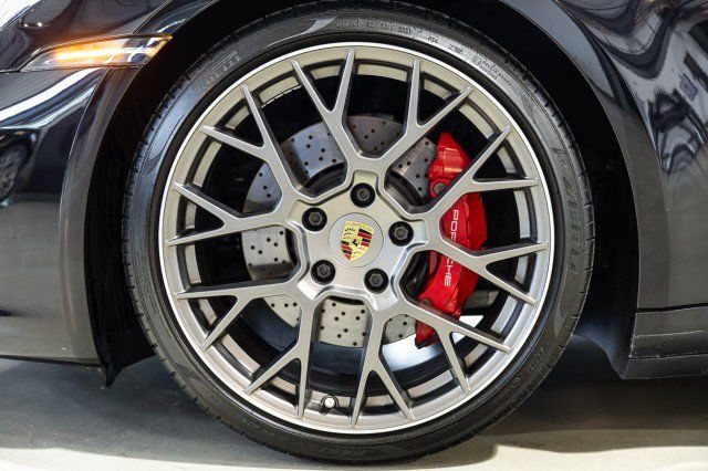 Used 2021 Porsche 911 Carrera S RWD image 41