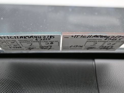 Used 2024 Toyota Camry LE FWD image 3