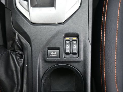 Used 2018 Subaru Crosstrek 2.0i Premium w/ Moonroof Package image 15