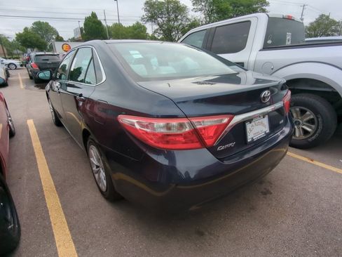 Used 2015 Toyota Camry LE FWD image 4
