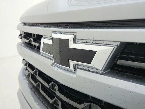 Used 2024 Chevrolet Silverado 1500 RST image 16