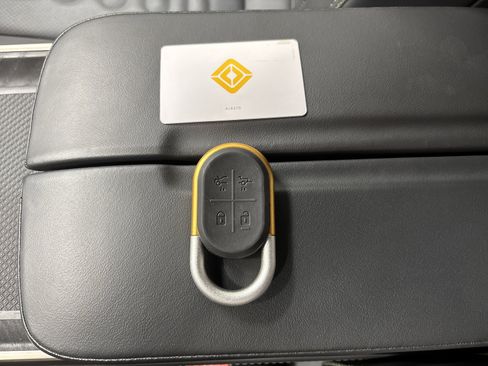 Used 2023 Rivian R1T Adventure image 29