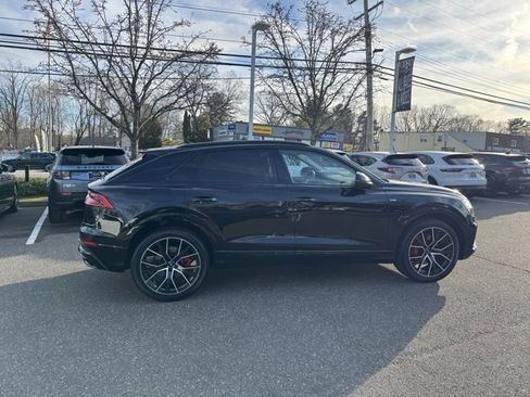 Used 2019 Audi Q8 Prestige image 4