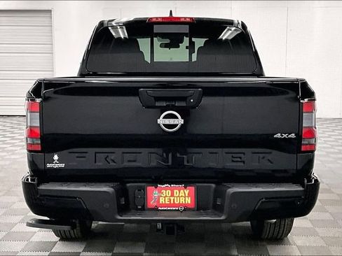 New 2026 Nissan Frontier SV w/ All-Weather Content Package AWD/4WD image 4