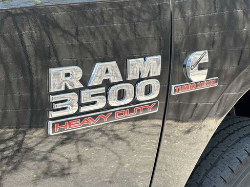 Used 2018 RAM 3500 Big Horn AWD/4WD image 11