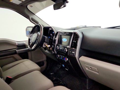 Used 2017 Ford F150 XLT w/ Equipment Group 302A Luxury image 23